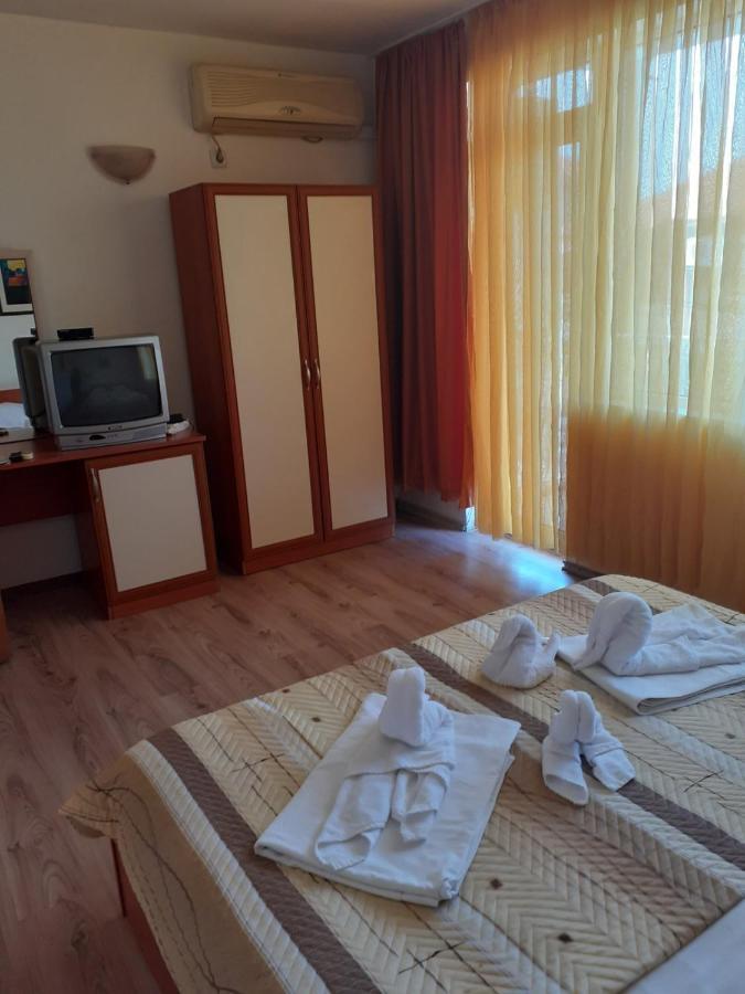 Hotel Stoyanov Ravda Exterior photo